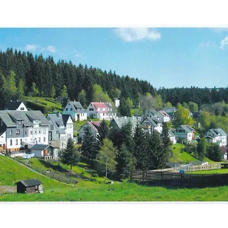 Apartment In The Spruce Trees Stutzerbach